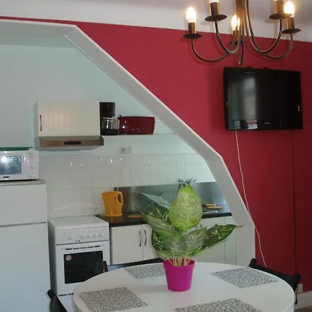 Agnes Apartment